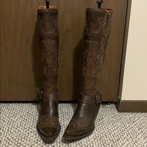 Corral Cowgirl Boots! (Like New)